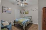 11231 Tracy St - Photo 10