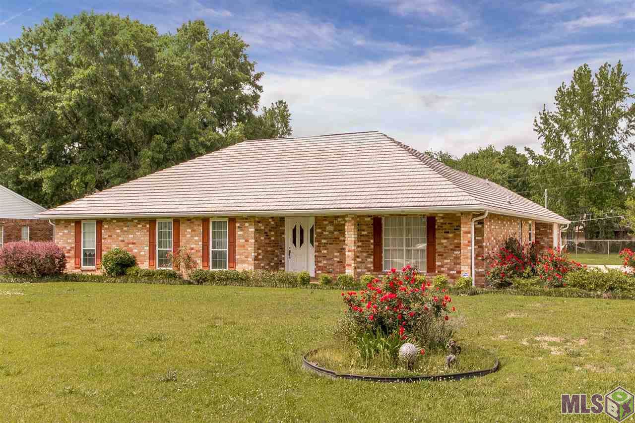 1838 Belle Helene St - Photo 1