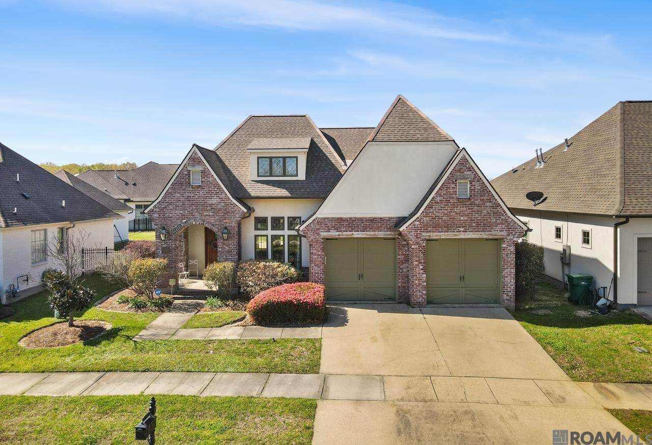 1532 Berwick Bend - Photo 1