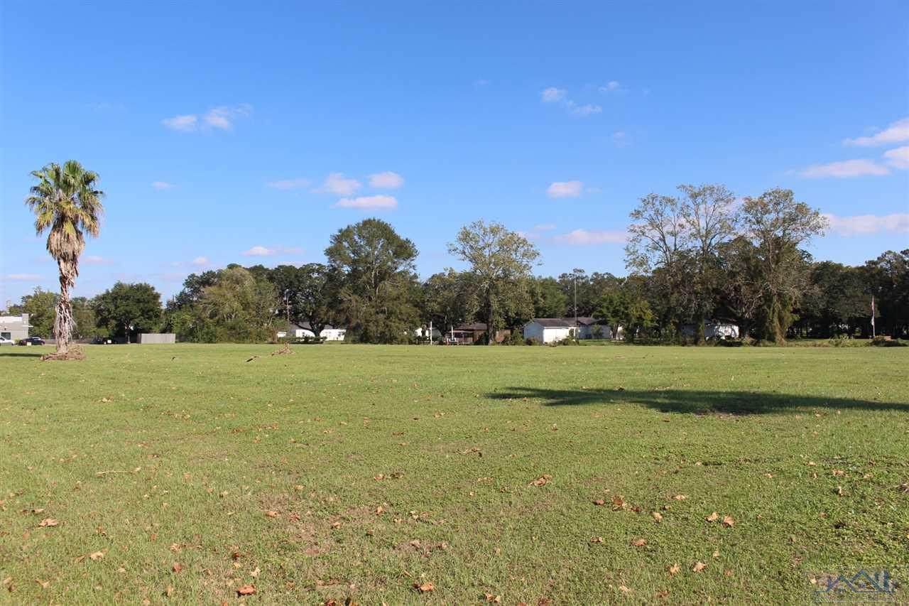 https://bt-photos.global.ssl.fastly.net/batonrouge/orig_boomver_1_160257-2.jpg