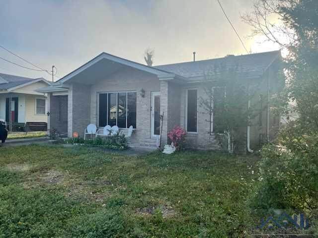 204 New Orleans Boulevard - Photo 1