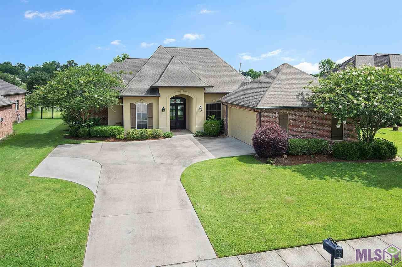 19227 Merlot Ave - Photo 1