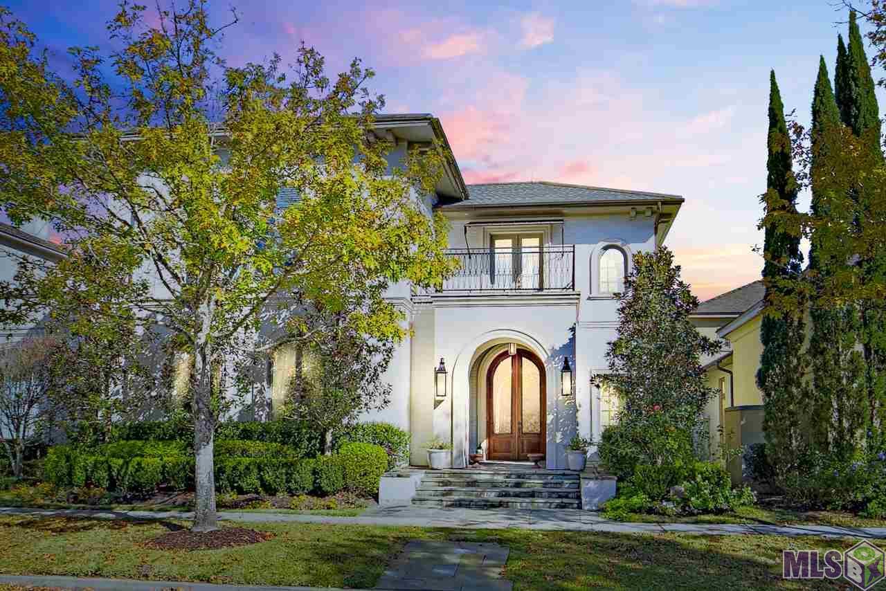12261 Myers Park Ave - Photo 1
