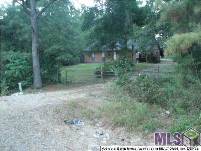7663 Vincent Rd - Photo 1