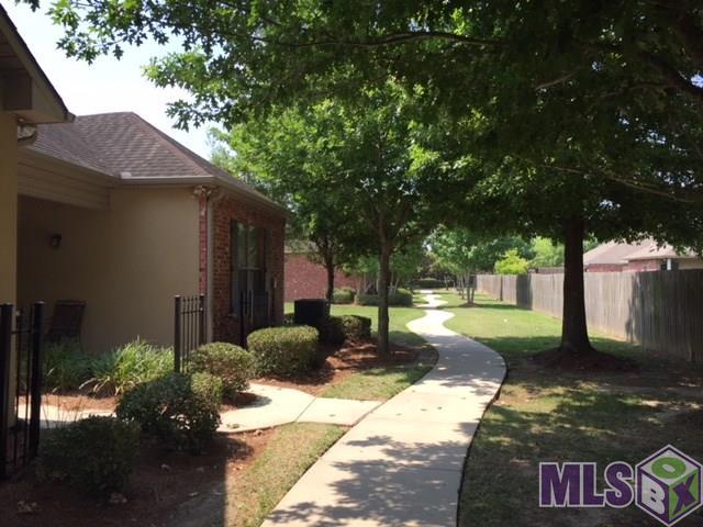 809 Summer Breeze Dr - Photo 1