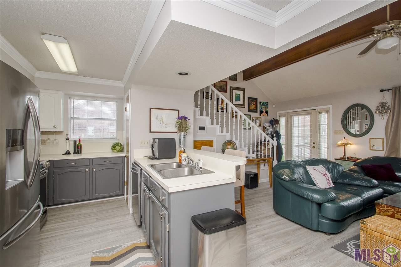 143 Ocean Dr - Photo 1