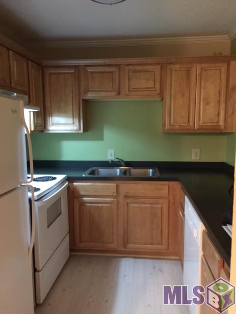 4735 Government St - Photo 1