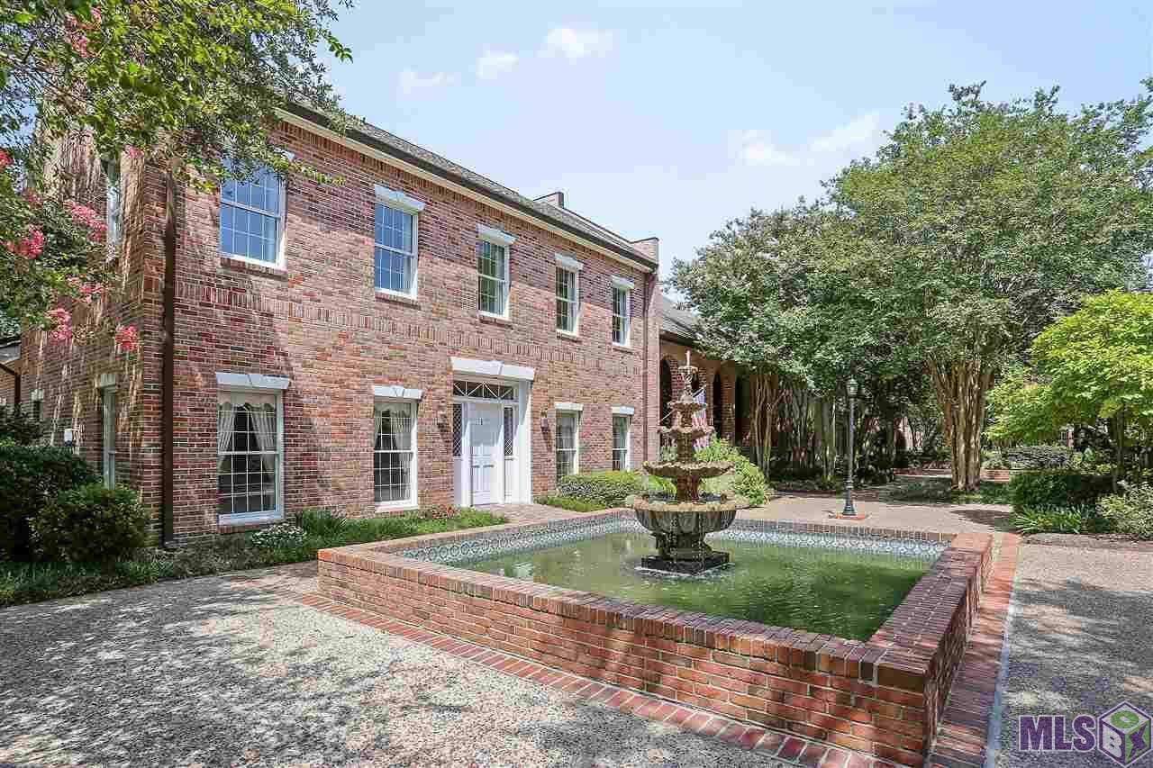 1 Jamestowne Ct - Photo 1