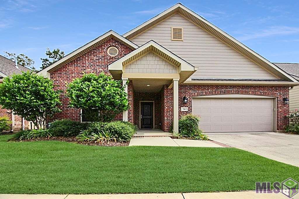 7111 Village Charmant - Photo 1