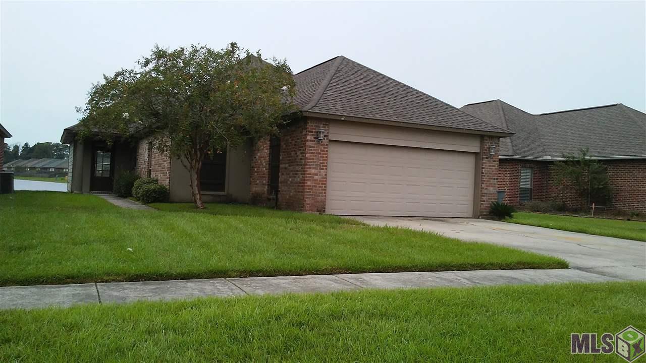 9050 Eastlake Ave - Photo 1