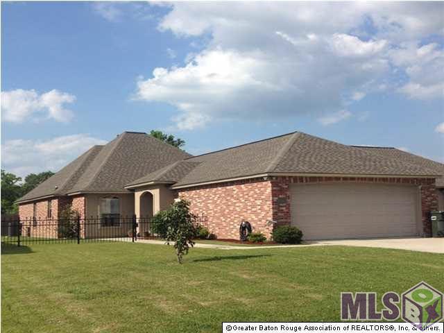 41076 Garden Ct - Photo 1