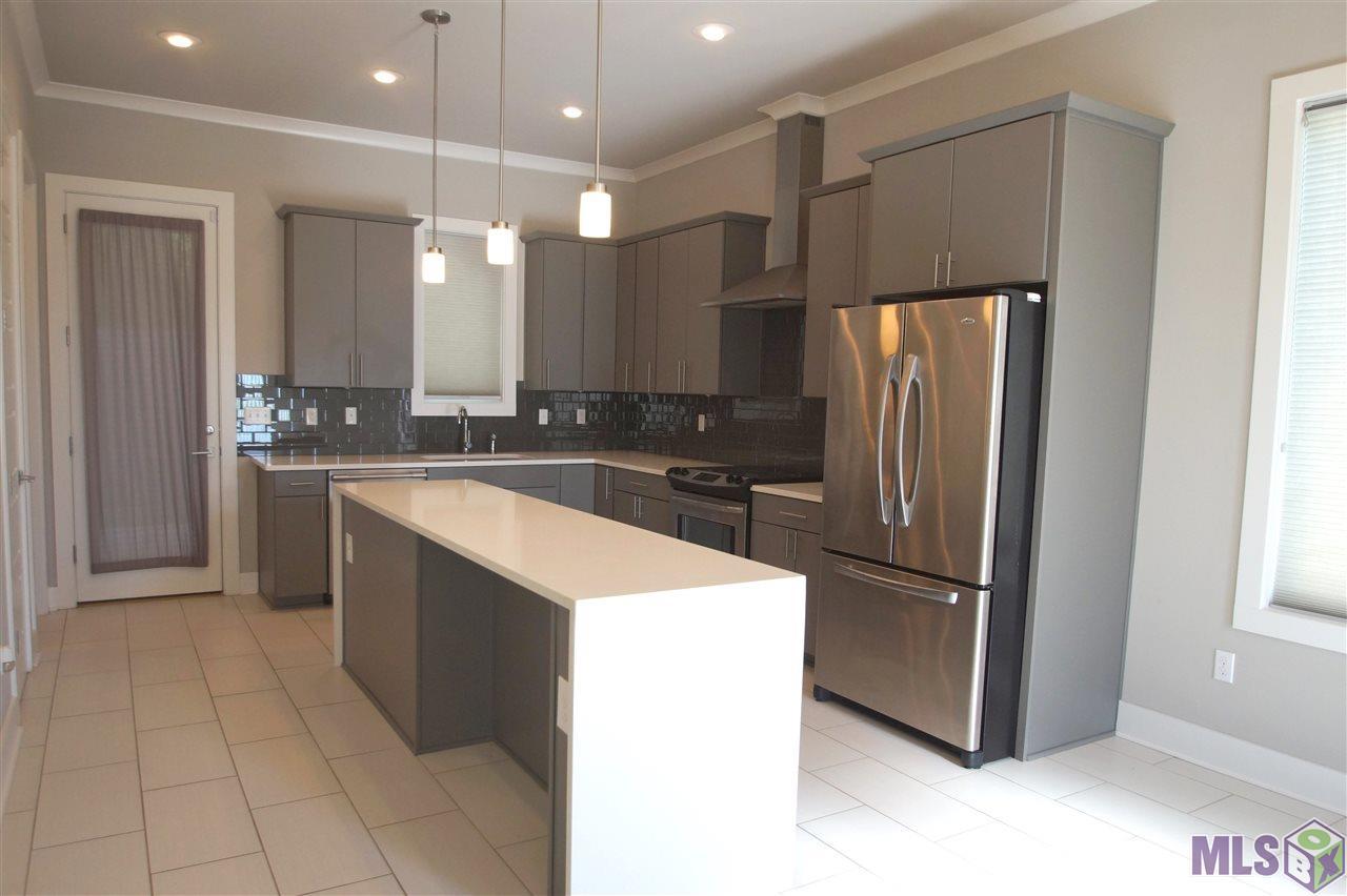 6842 Kodiak Dr - Photo 1