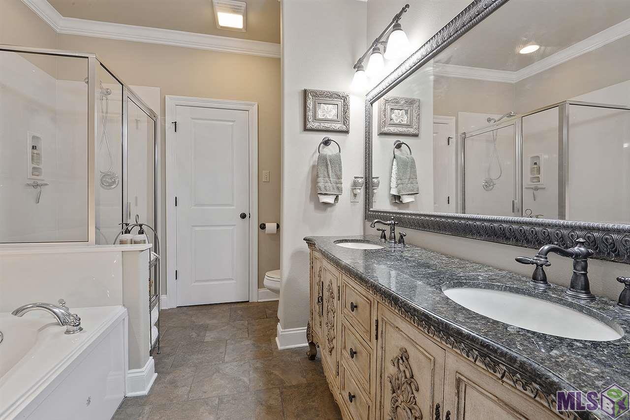 18639 Perkins - Photo 1