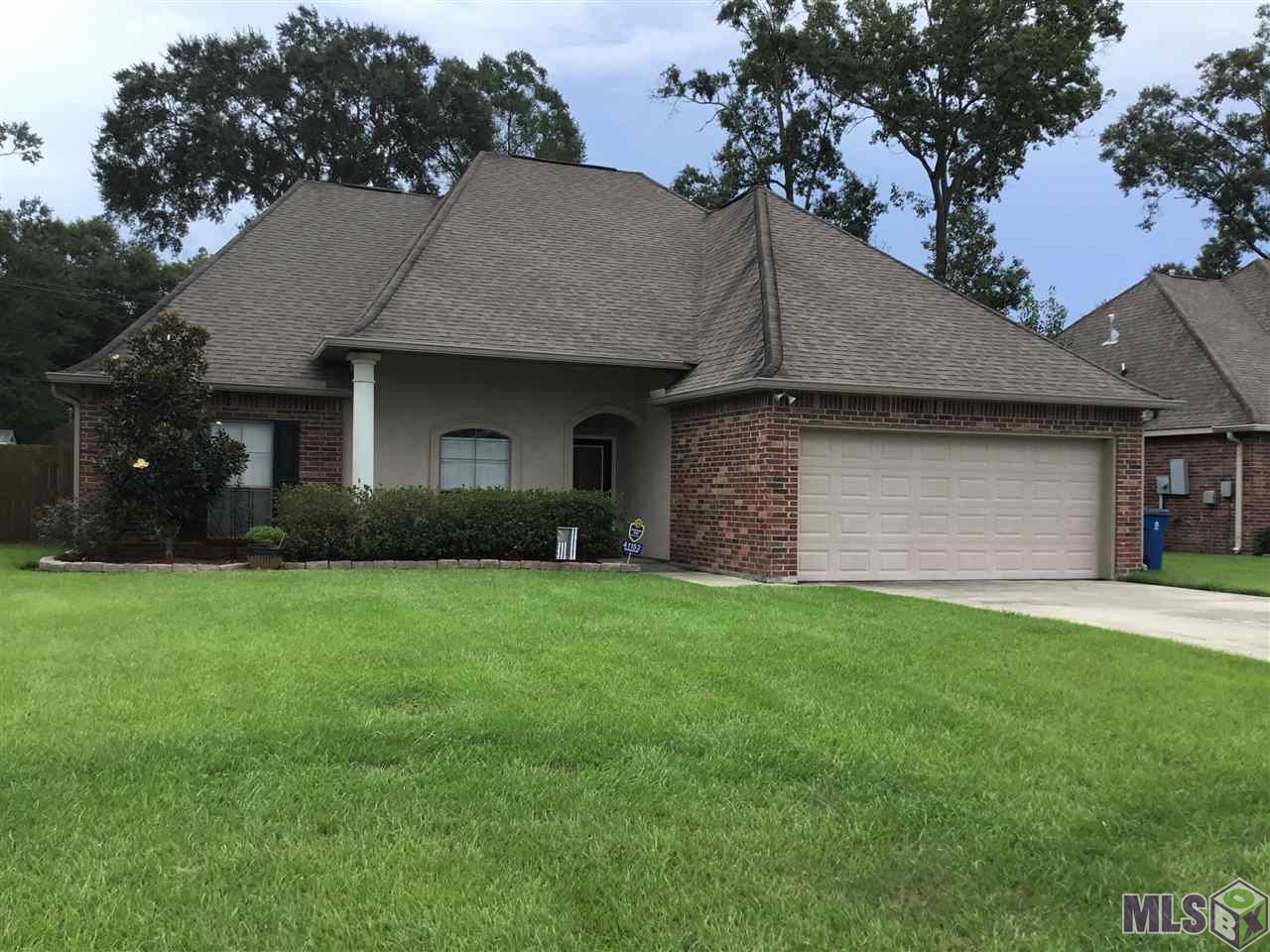 41152 Lakeway Cove Ave - Photo 1