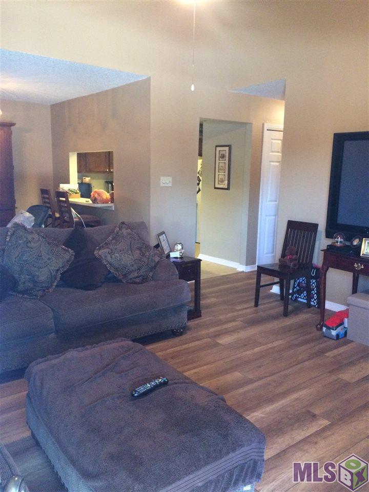 11011 Cal Rd - Photo 1