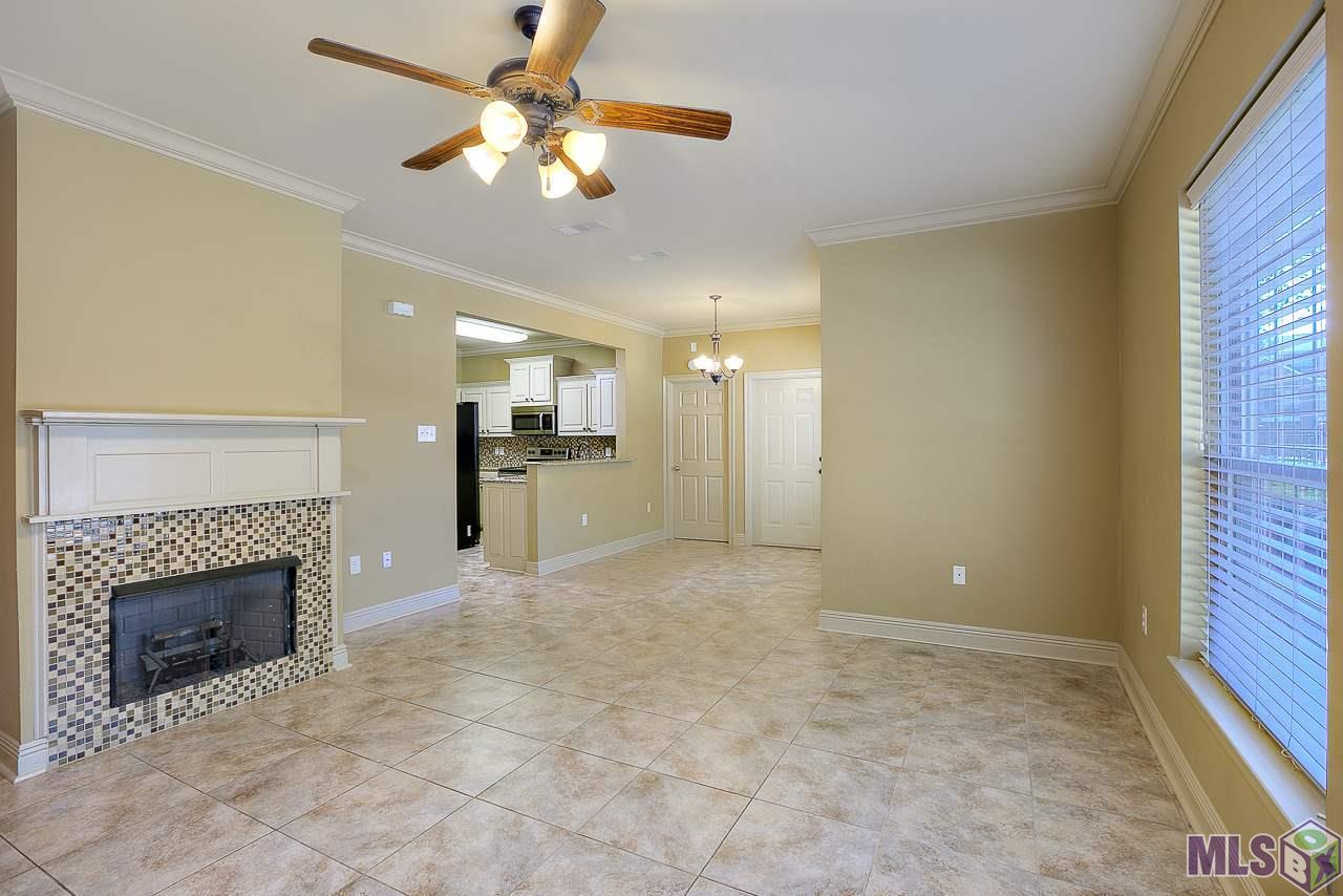 4464 Highland Rd - Photo 1