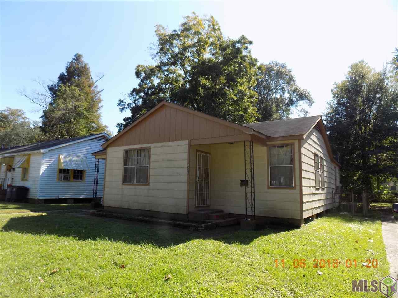 3926 Brady St - Photo 1