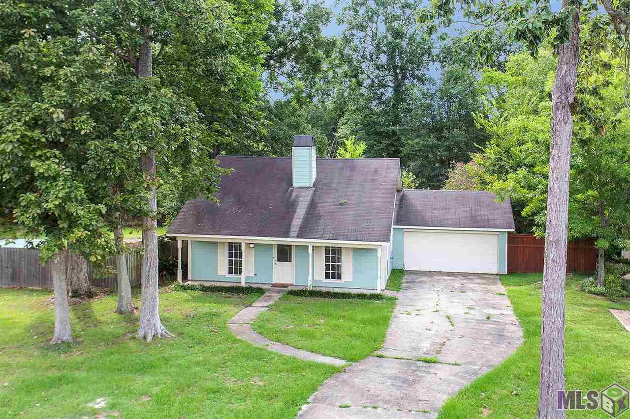 1621 Gamwich Rd - Photo 1