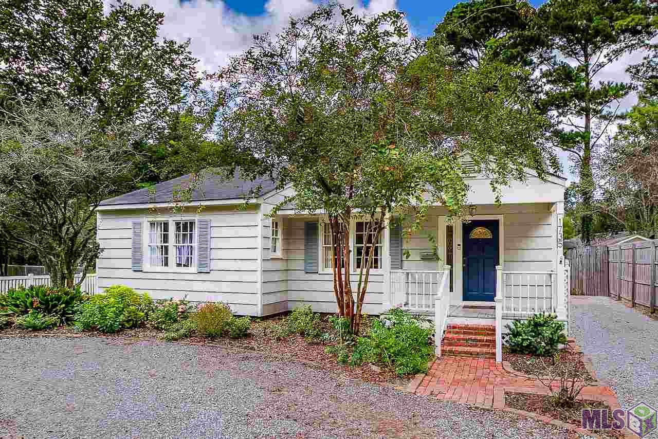 1735 Stuart Ave - Photo 1