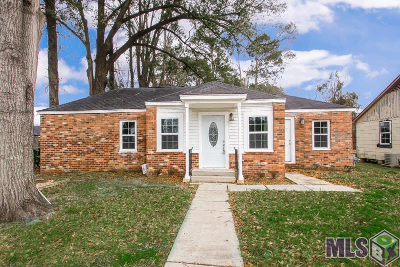 237 Capital St - Photo 1