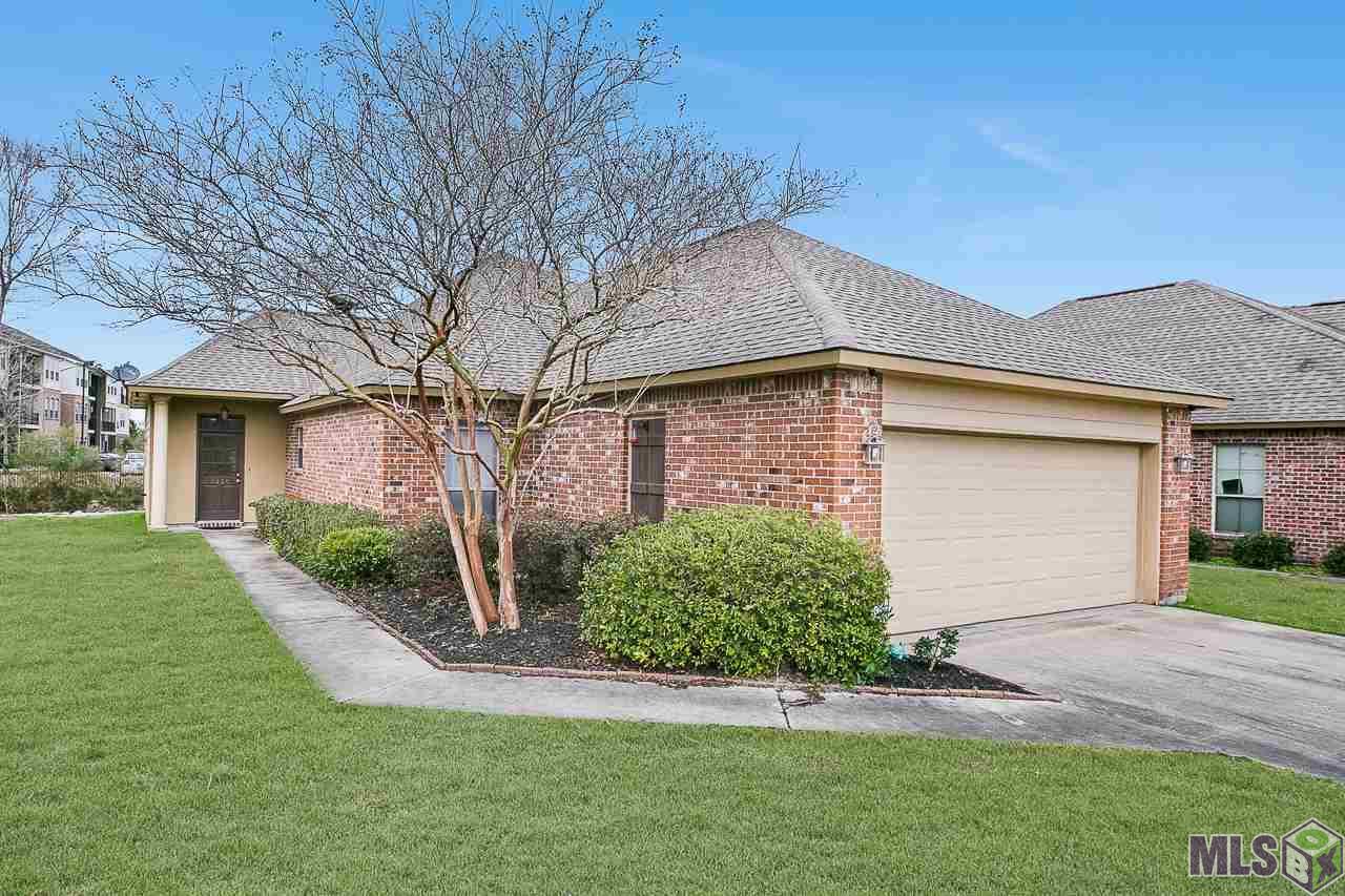 3450 Northlake Ave - Photo 1