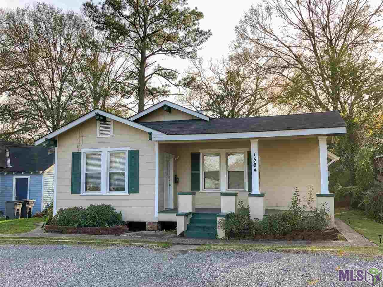 1564 Belmont Ave - Photo 1
