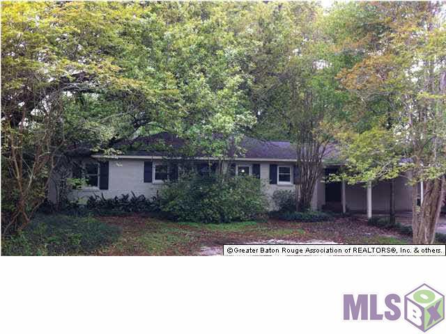 512 Broadmoor Ave - Photo 1