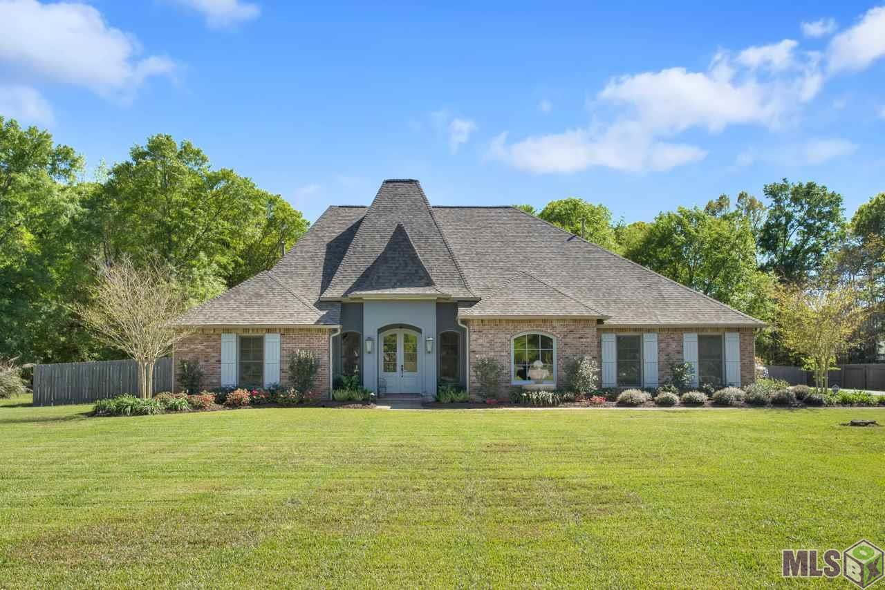 15308 East Ridge Dr - Photo 1
