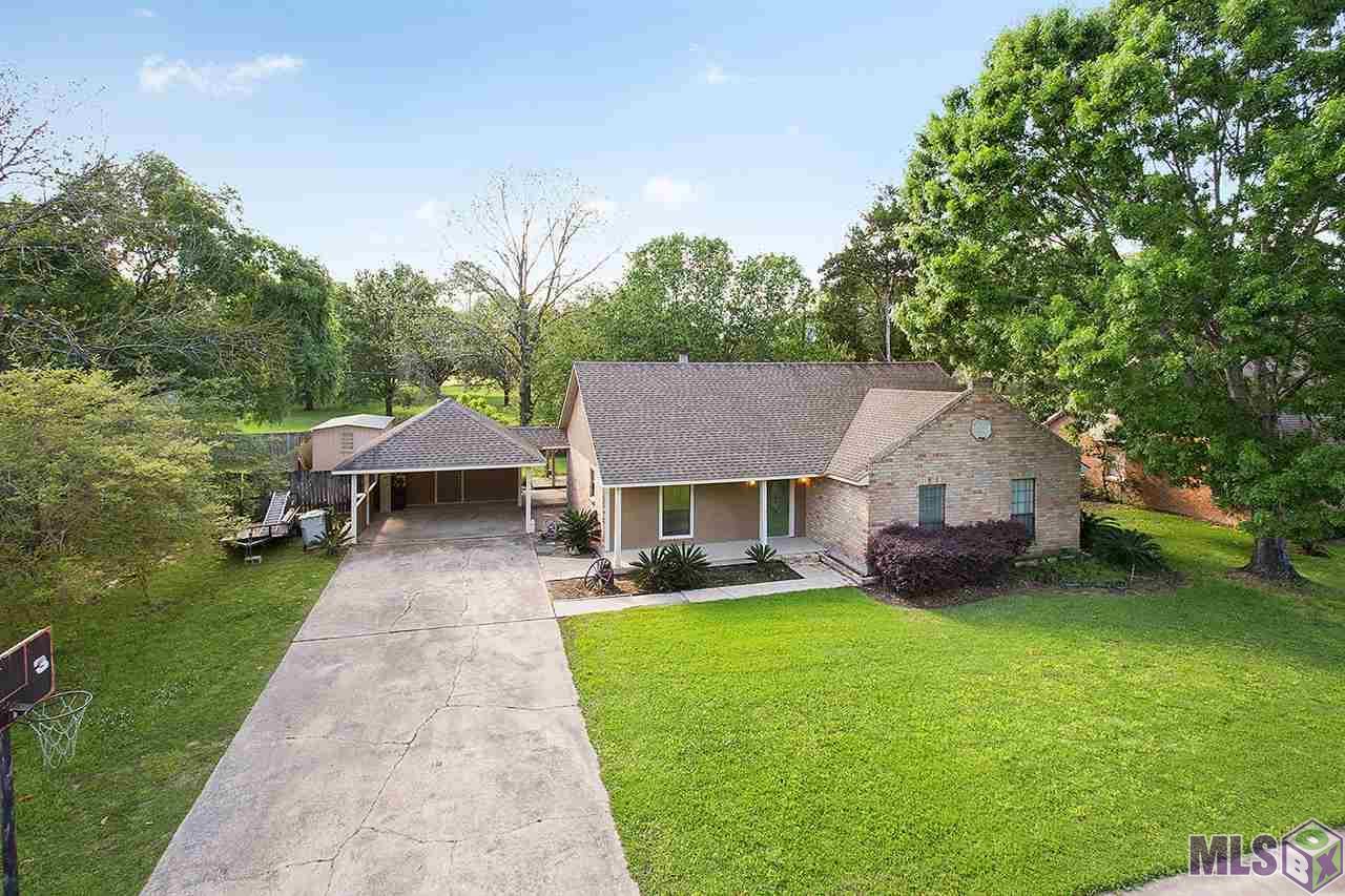 5467 Fairway Dr - Photo 1