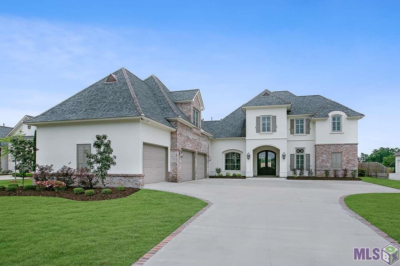2529 University Club Dr - Photo 1