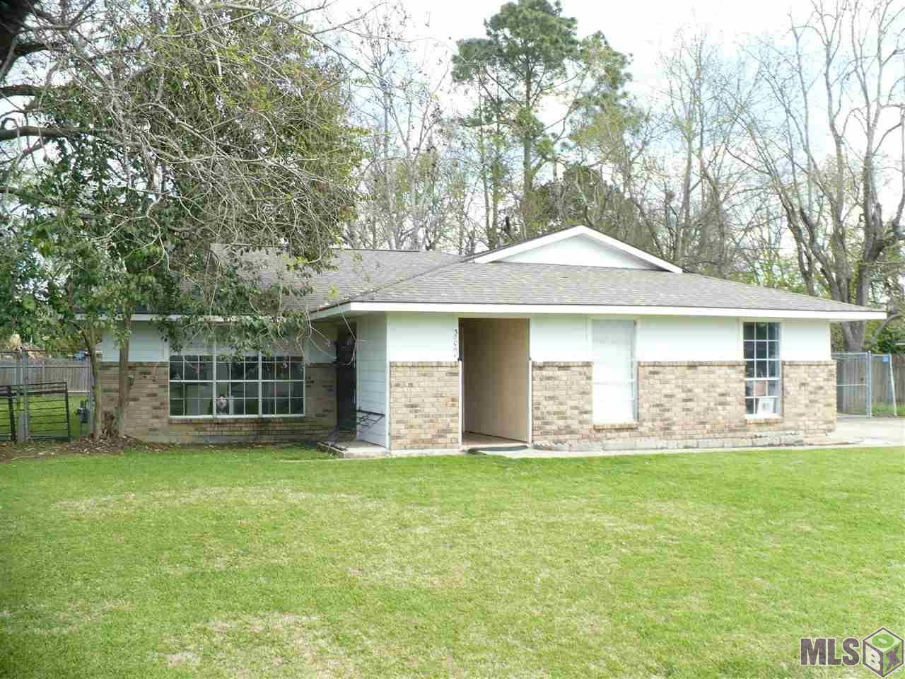 37060 John St - Photo 1