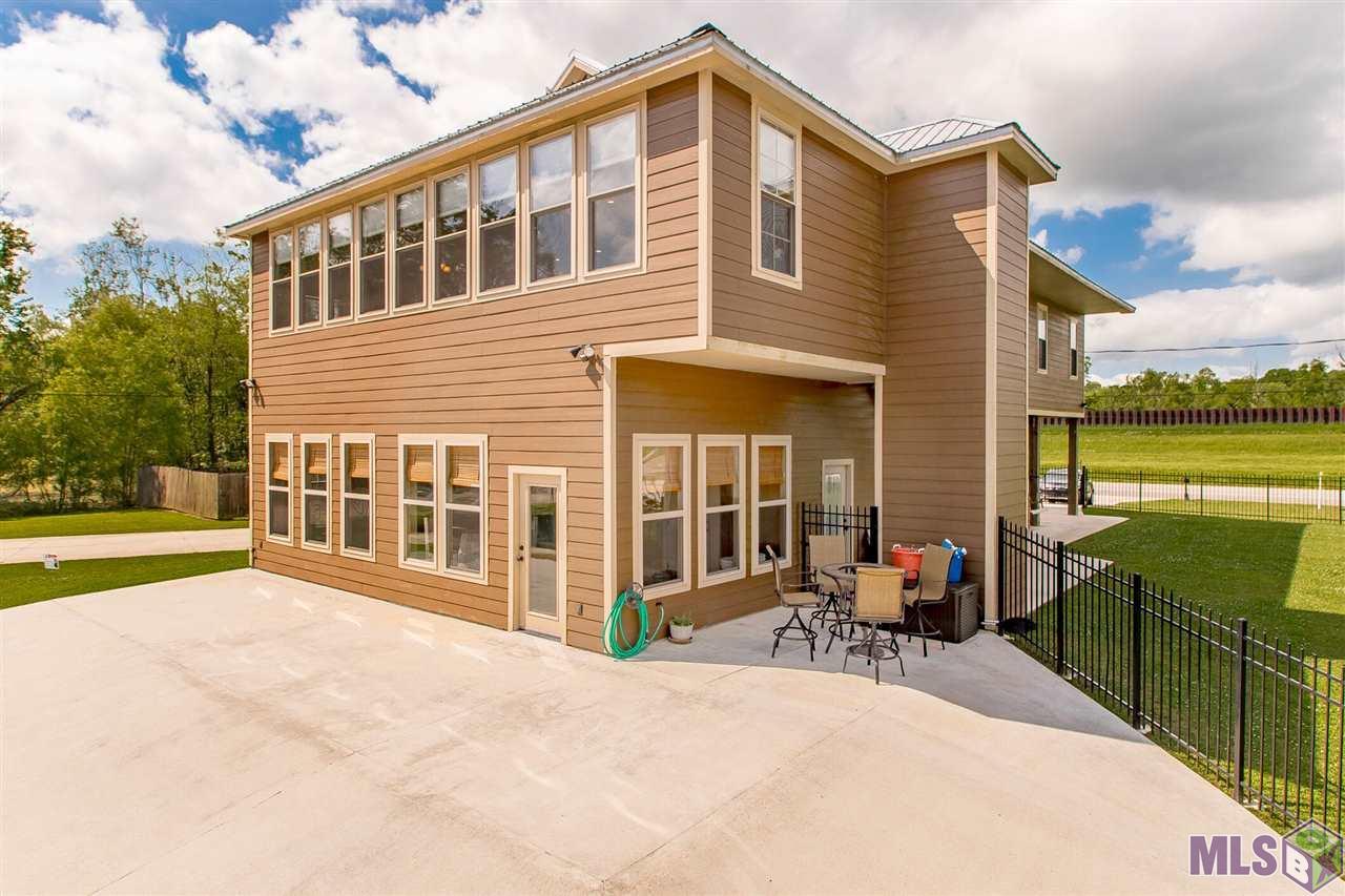 1001 Cypress Cove - Photo 1