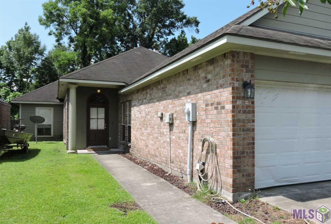 3821 Southpass Ave - Photo 1