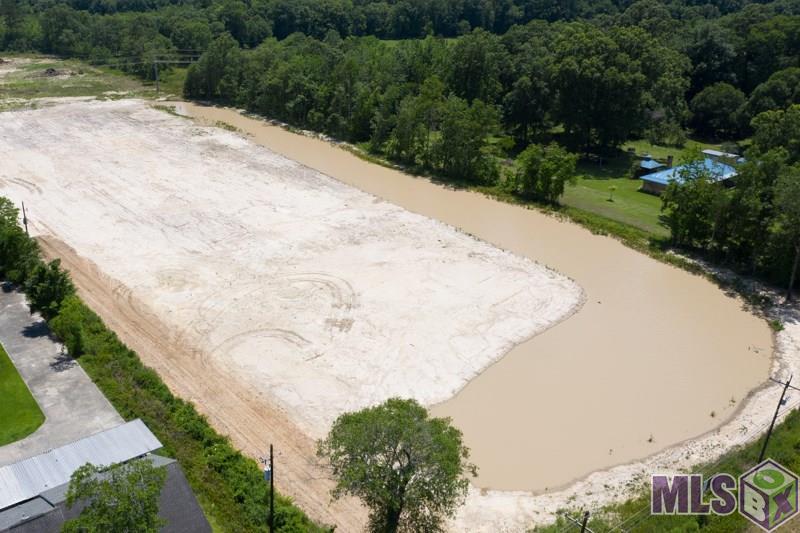 16272 Hooper Rd - Photo 1