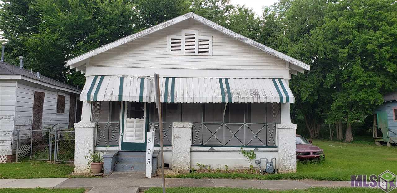 303 21ST ST - Photo 1
