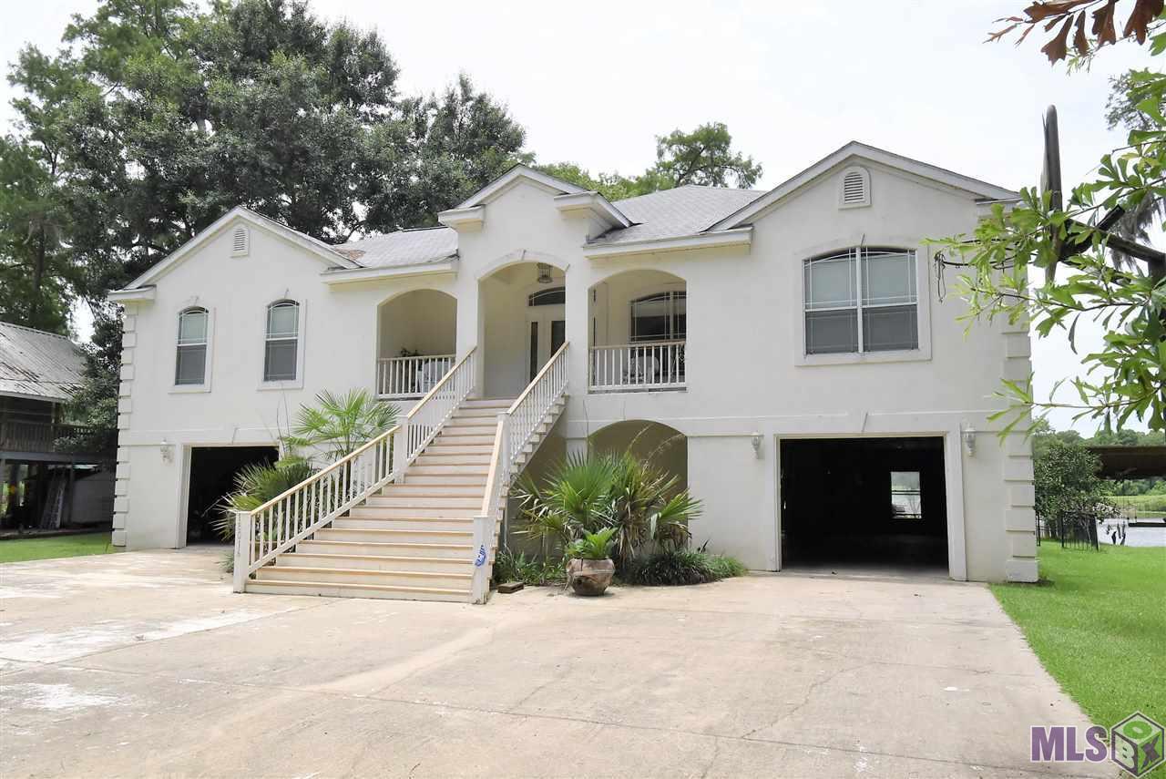 18016 Riverview St - Photo 1