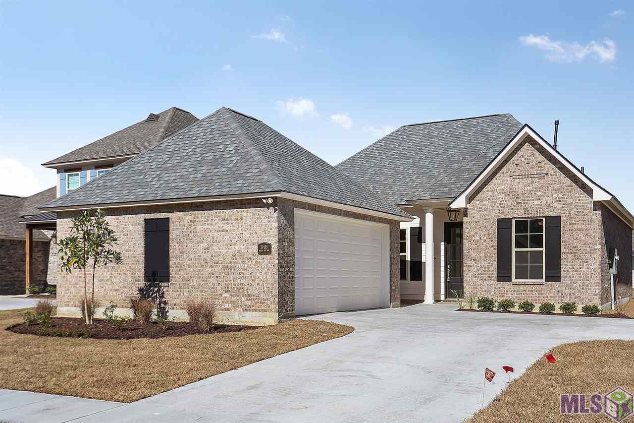 39243 Water Oak Ave - Photo 1