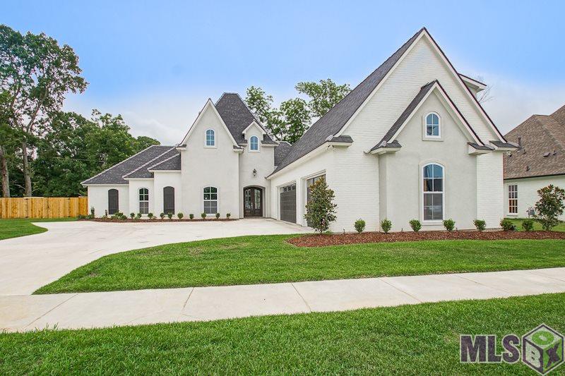 18219 Woodland Cove Dr - Photo 1