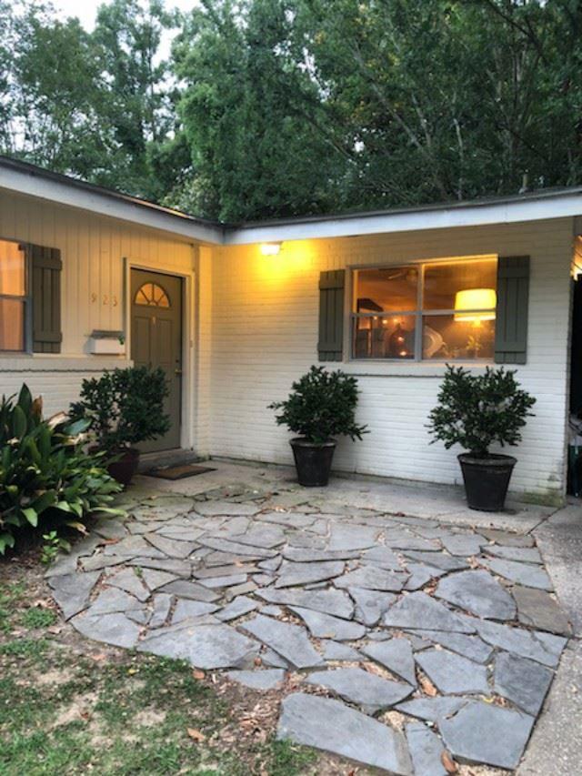 923 Aberdeen Ave - Photo 1