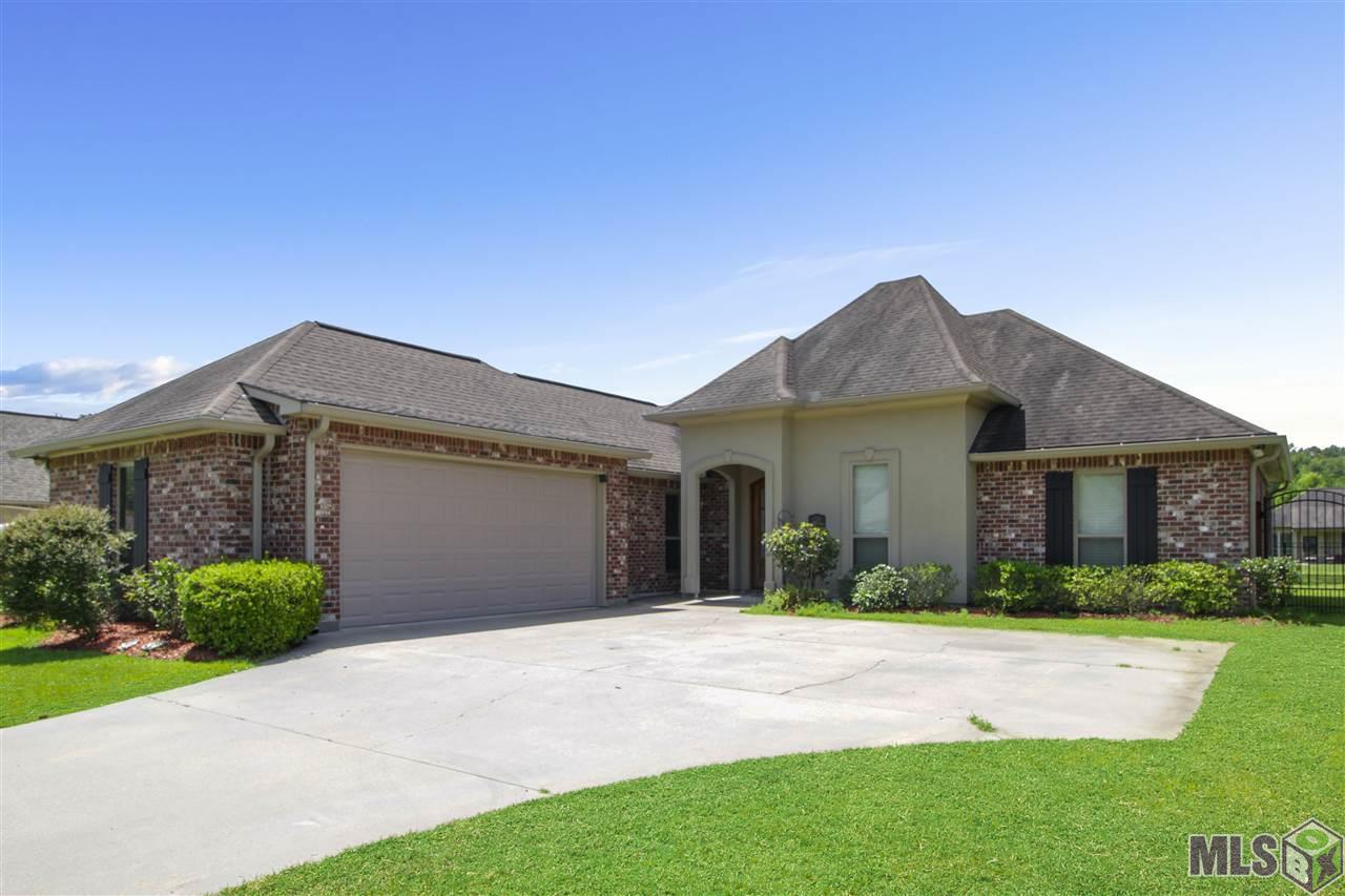 17136 Bentons Ferry Ave - Photo 1