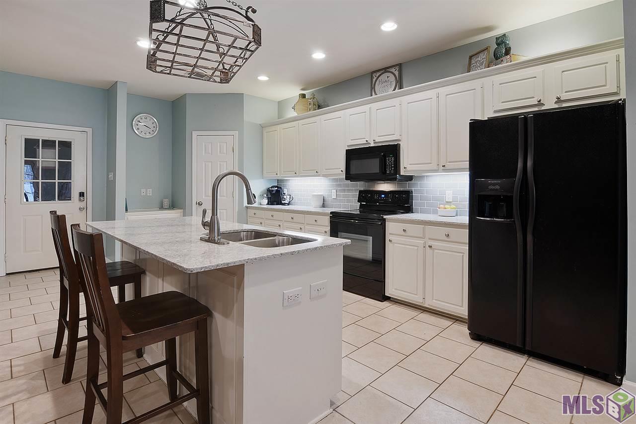 32426 Savannah Trace - Photo 1