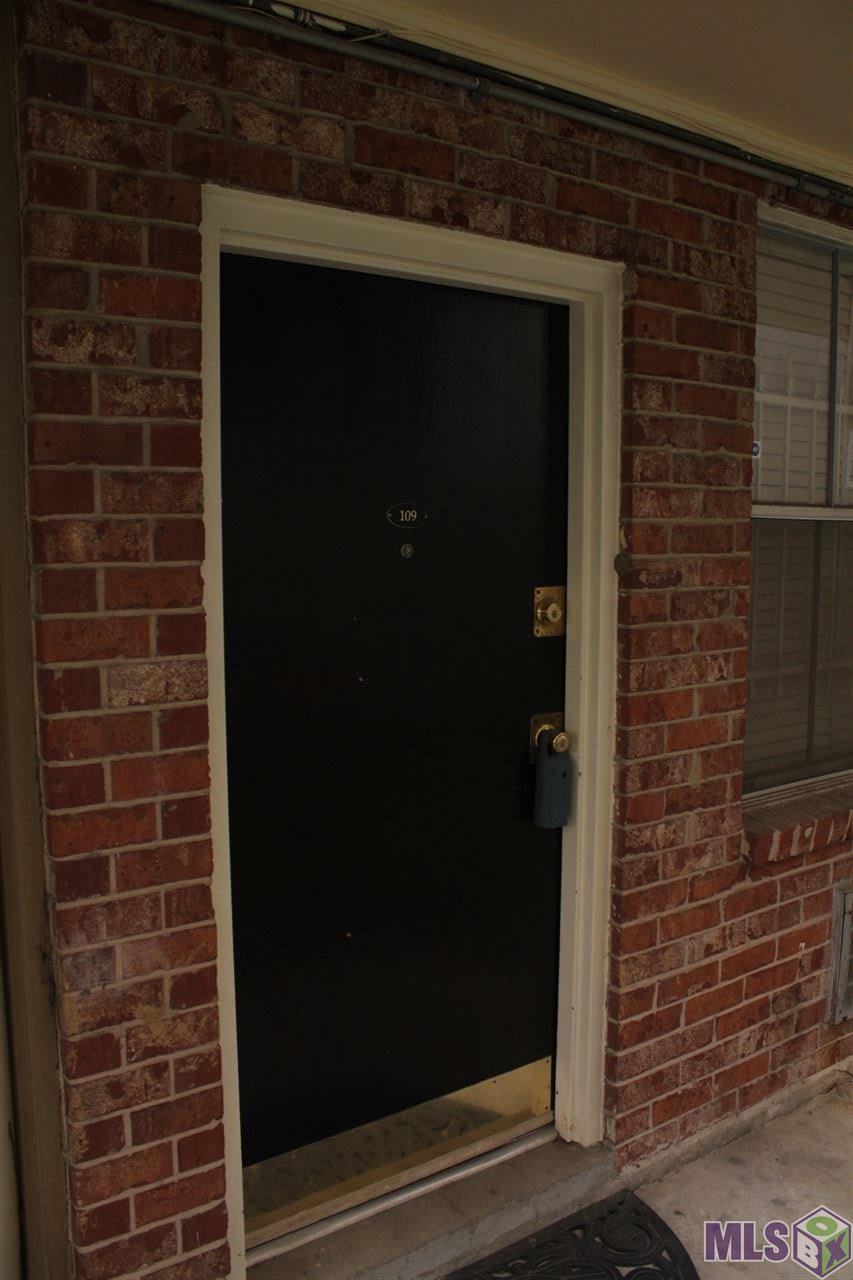 3101 Highland Rd - Photo 1