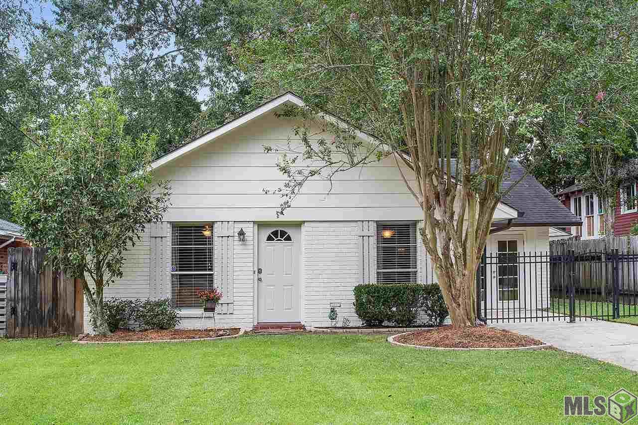 8524 Cullen Ave - Photo 1