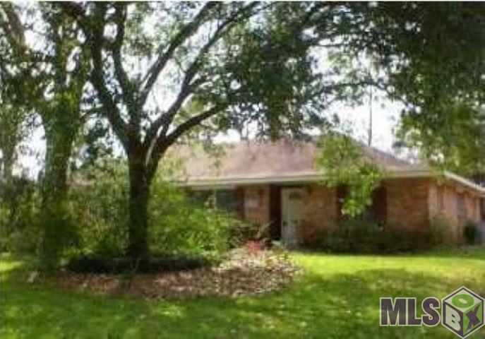 1168 Burgess Dr - Photo 1