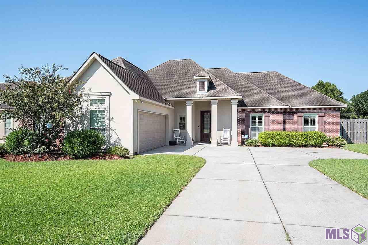 18026 Portside Lane - Photo 1