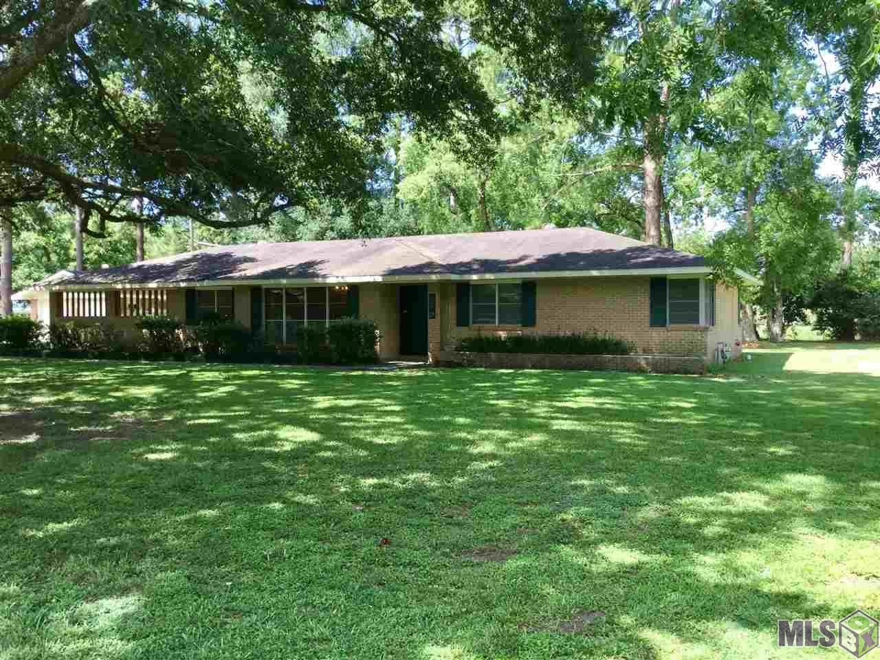 579 Maringouin Rd - Photo 1