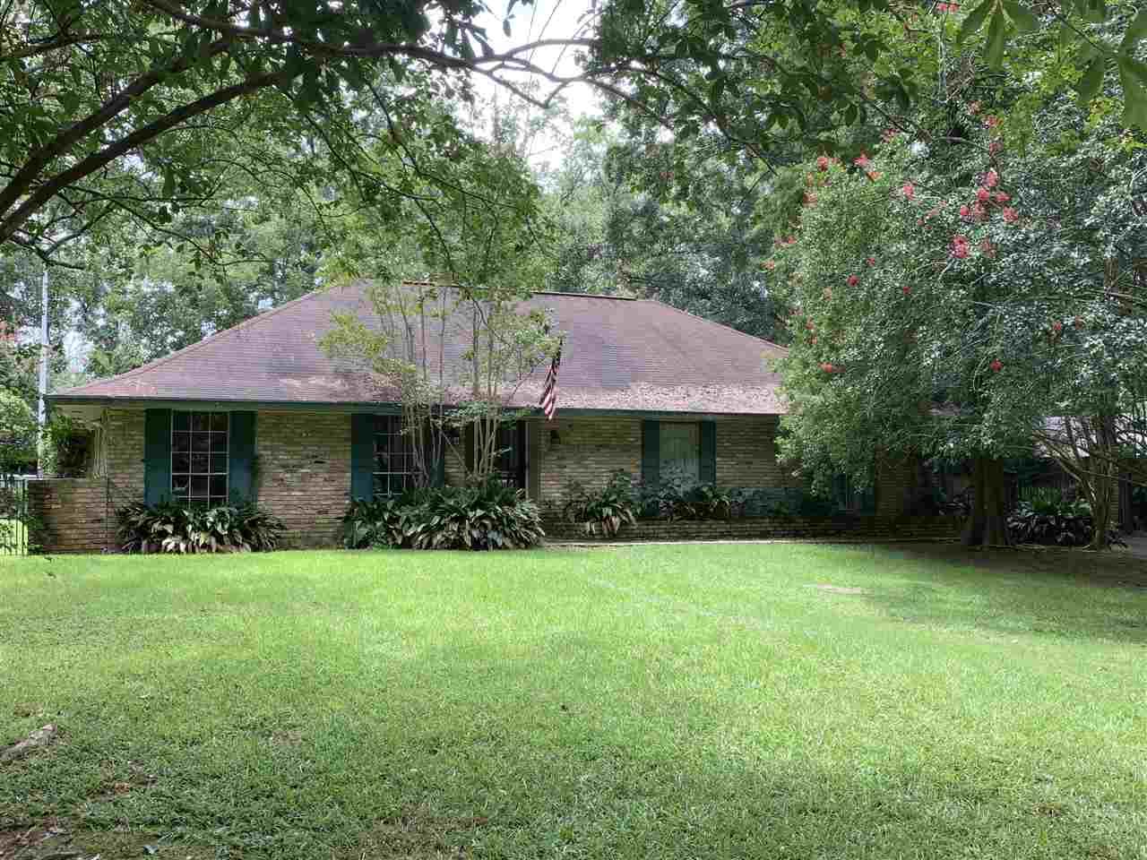 12124 Armstrong Dr - Photo 1