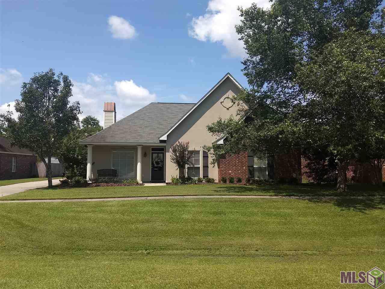 10092 Summerfield Dr - Photo 1