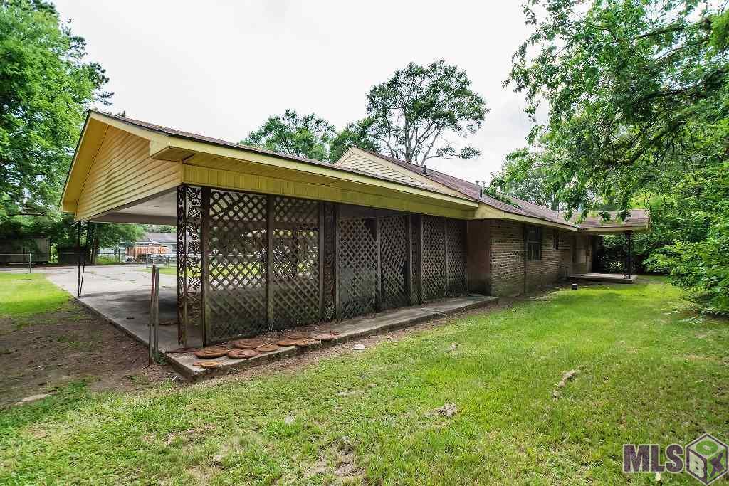3600 Harding St - Photo 1