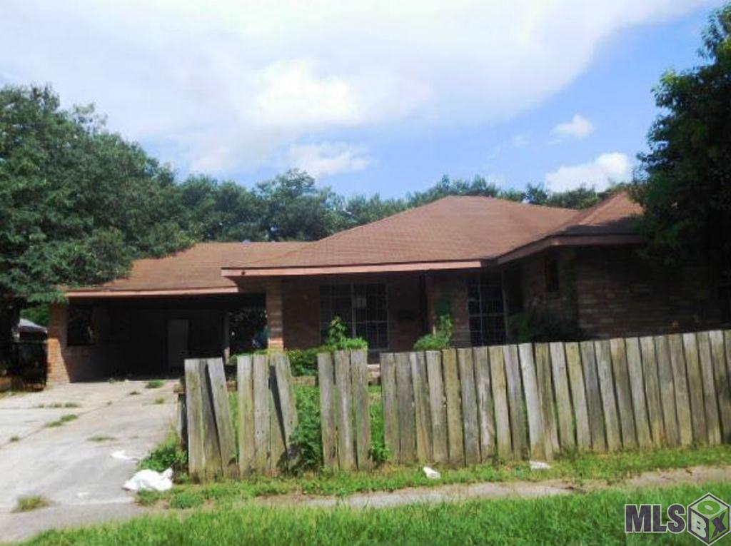 1007 Nolan Ave - Photo 1